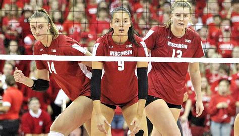 wisconsin volleyball team pictures uncensored|Nude photo leak of Wisconsin womens volleyball team has police。